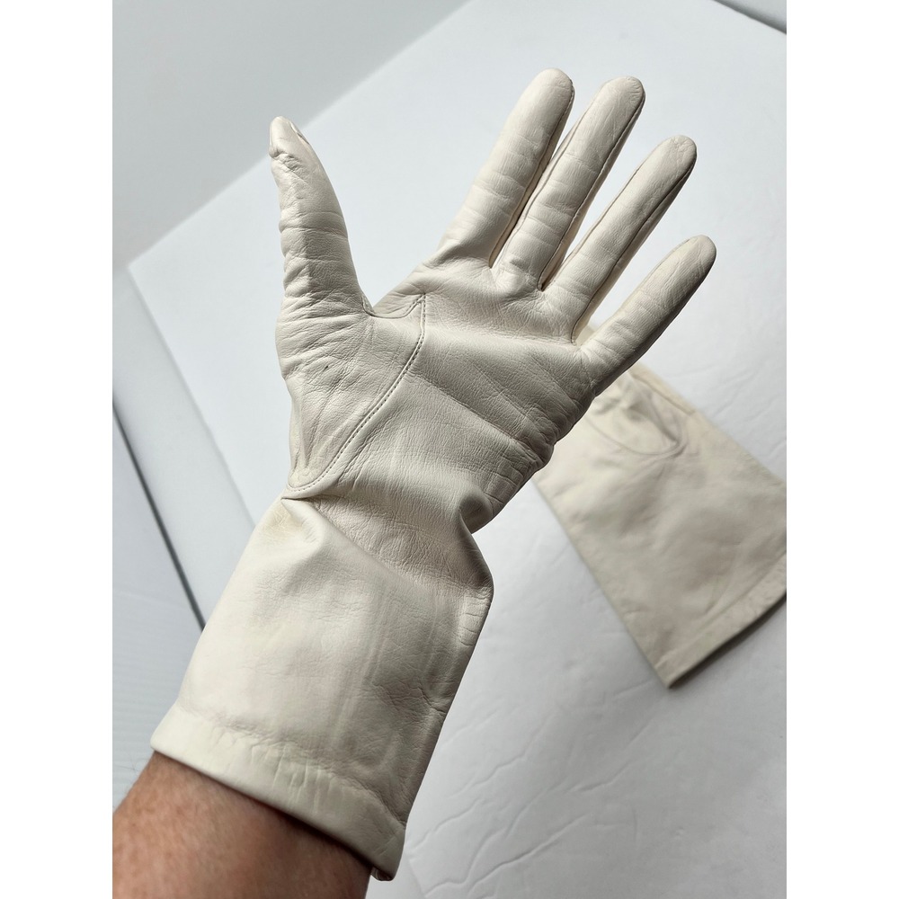 Vintage French Leather Silk Lined Gloves Cream Off White Mid Length Size 8
